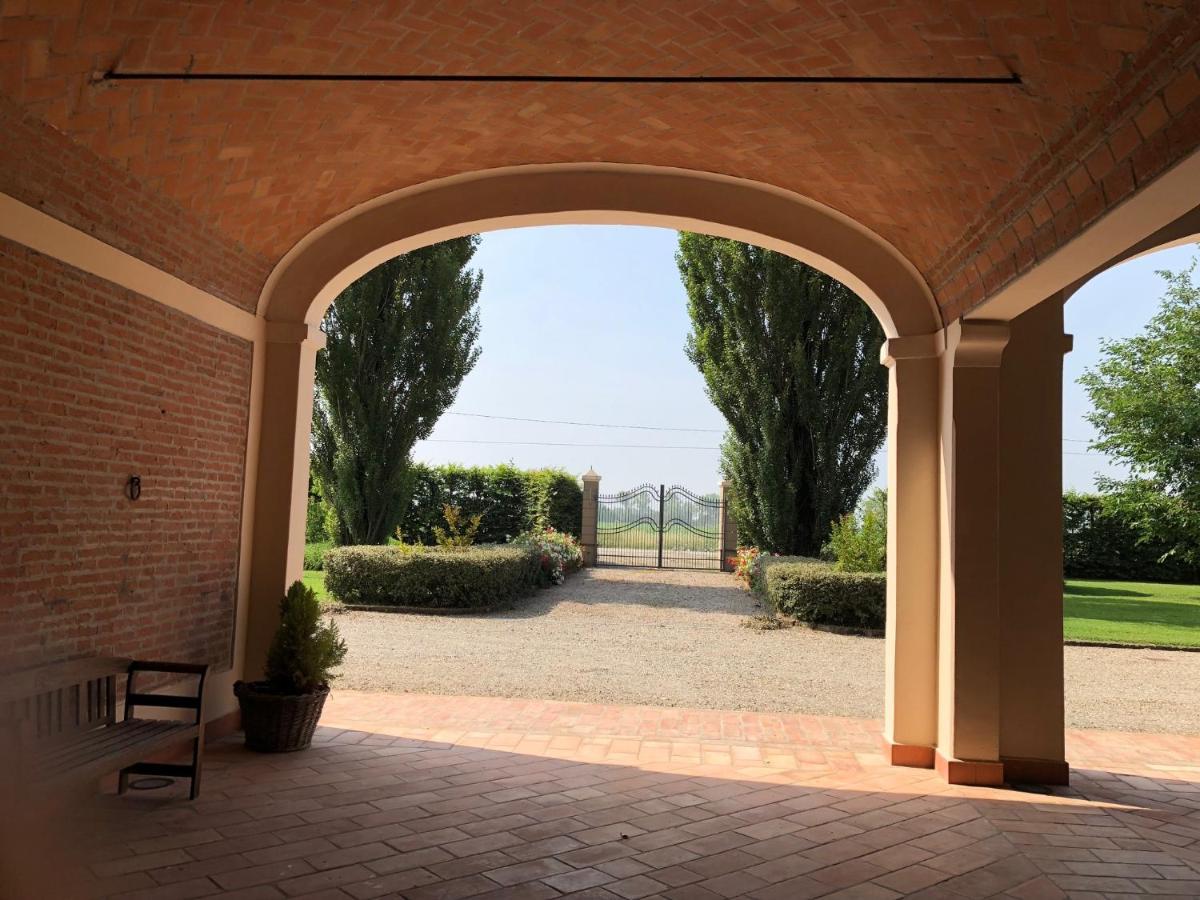 Via D' Este 8 Gualtieri Экстерьер фото